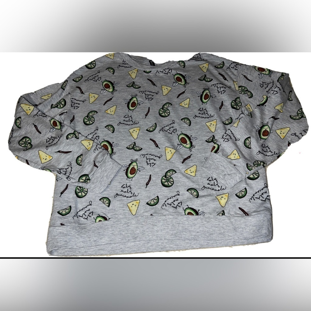 Divided ladies medium top “ Holy Moly Guacamole”